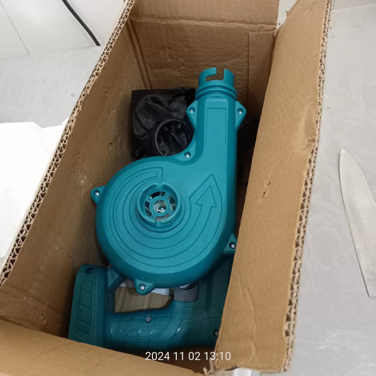 BLOWER WITH VACCUM (2 IN 1)
